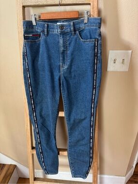 Tommy Hilfiger Denim Jeans with Red Trim and White Logo Tab
